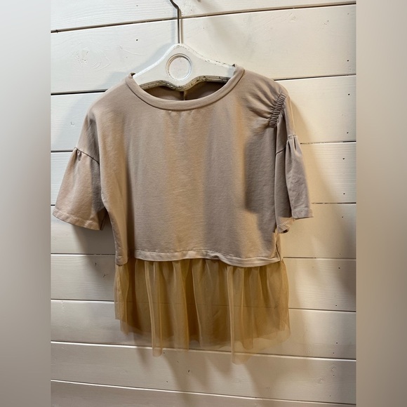 MADE IN ITALY Layered Tulle Top – Beige – M/L - Picture 3 of 7